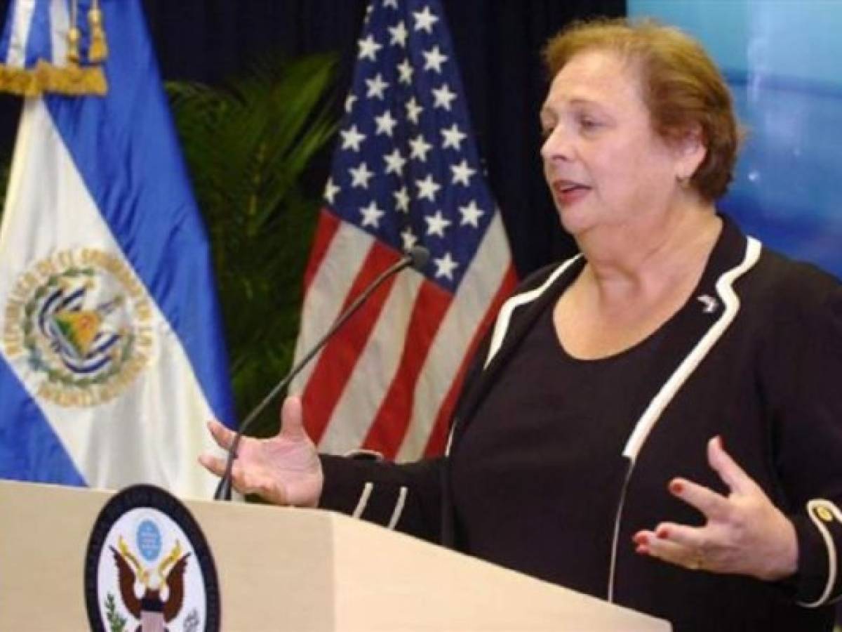 EEUU mantendrá apoyo a El Salvador para frenar la violencia pandillera