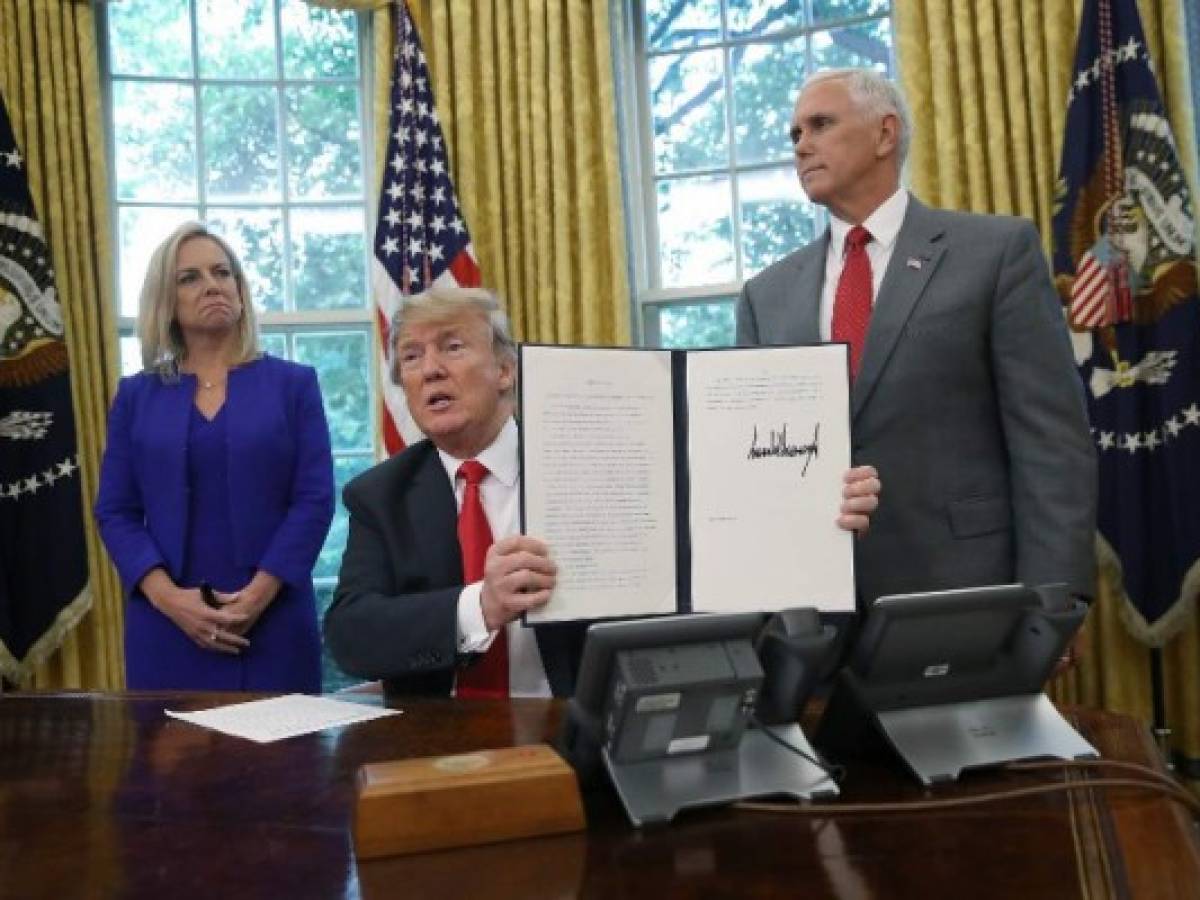 Trump firmó el decreto para poner fin a la separación de familias de migrantes