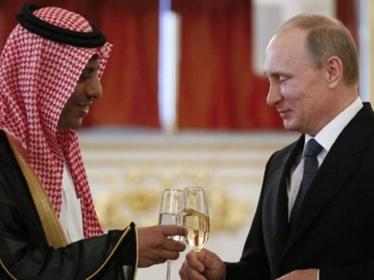 La Opep y Rusia buscan acuerdo para rebajar producción de petróleo