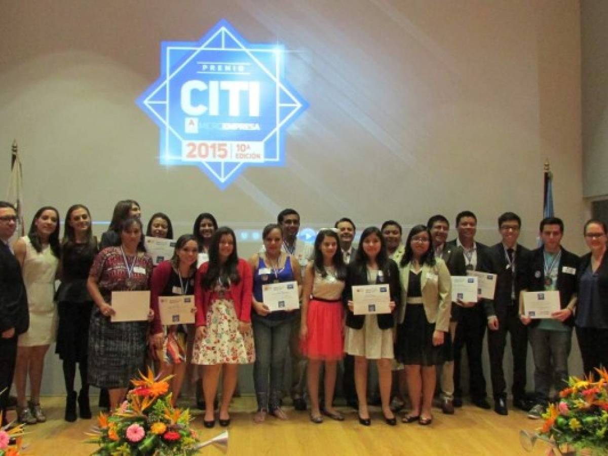 Citi Guatemala premia a 12 microempresas