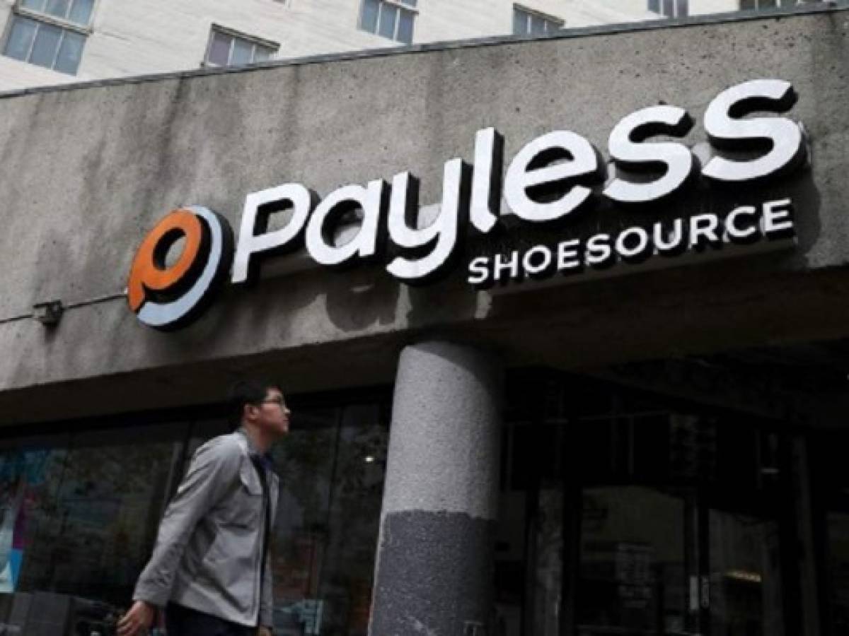 Payless emerge de la reestructuración financiera