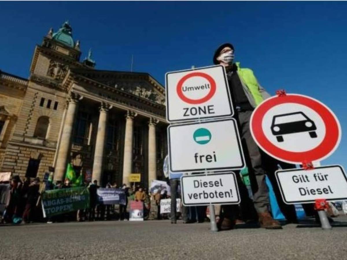 Corte alemana respalda prohibir vehículos diésel en ciudades