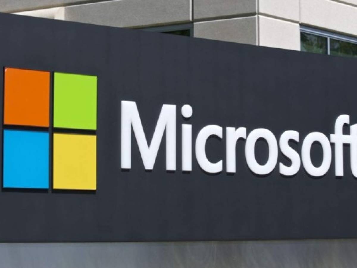 Microsoft cruzó -temporalmente- el umbral del billón de dólares de valuación
