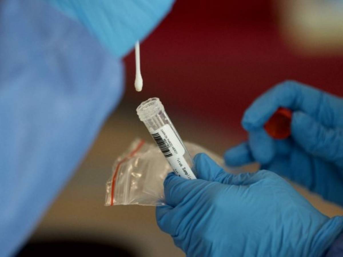 Gobierno de El Salvador emitirá ‘carné de inmunidad’ por pandemia