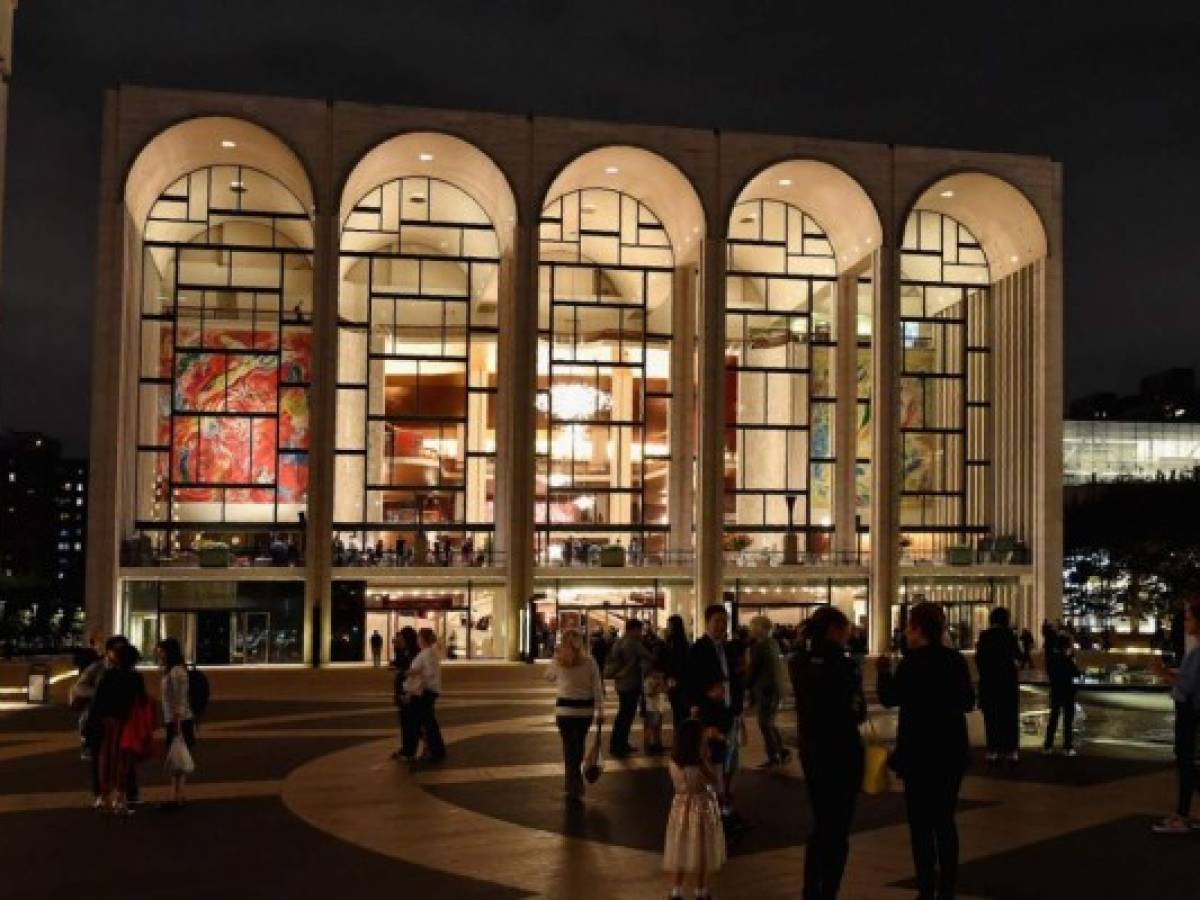 La Ópera Metropolitana de Nueva York cancela temporada de otoño