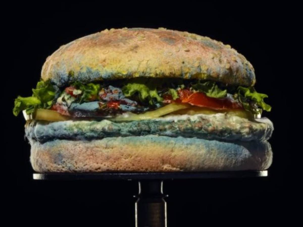 Whopper con moho: la nueva campaña de Burger King