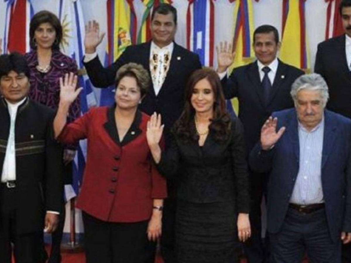 América Latina celebra 'histórico' acercamiento Cuba-EE.UU.