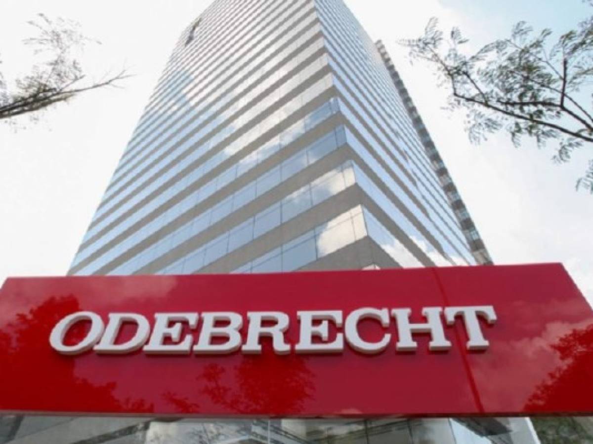Formulan cargos a 17 personas en Panamá por sobornos de Odebrecht