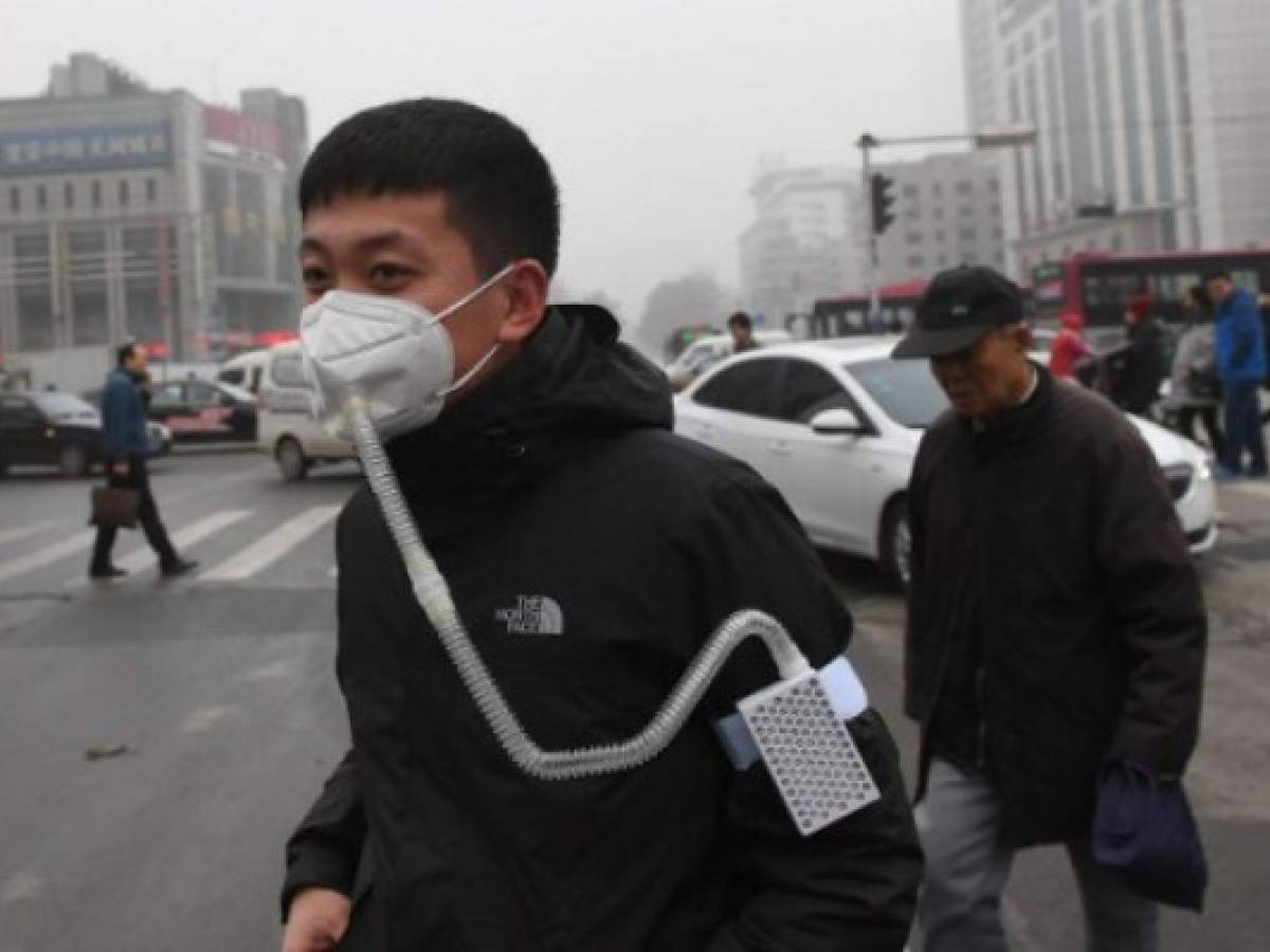 Empresas chinas venden 2 minutos de aire enlatado por US$7
