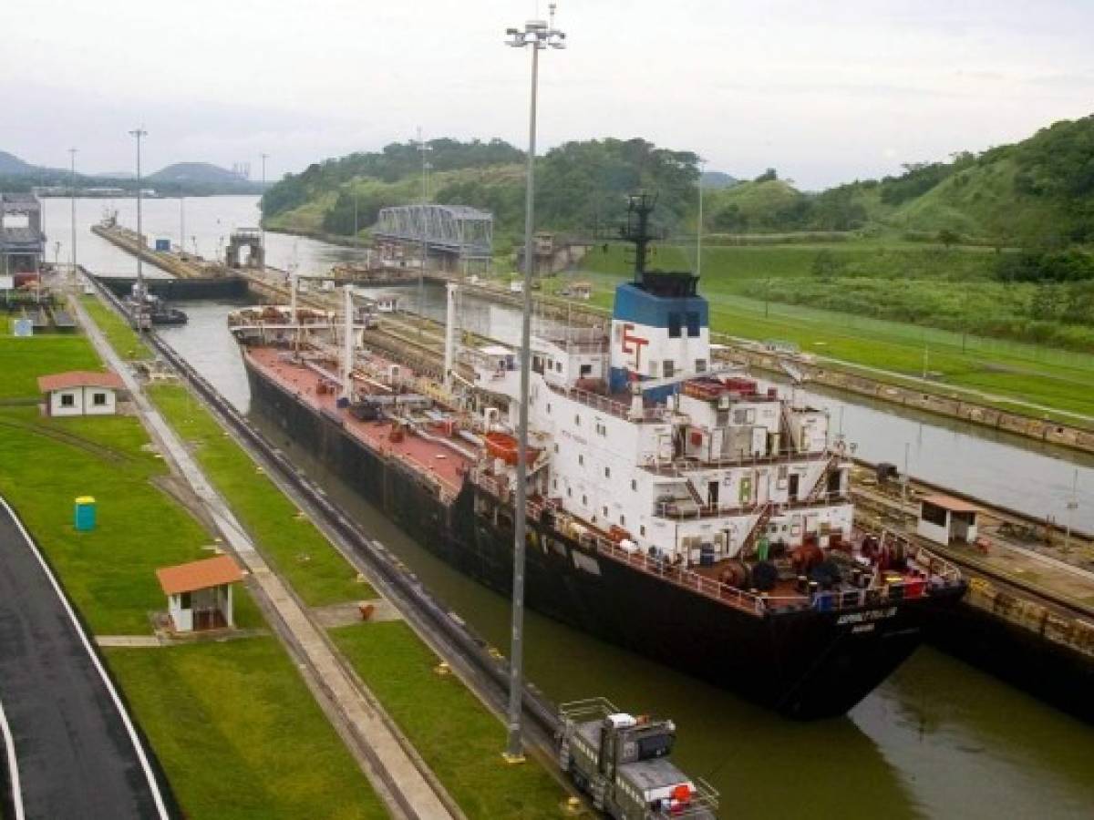 Canal de Panamá se beneficiará con fin de embargo a Cuba