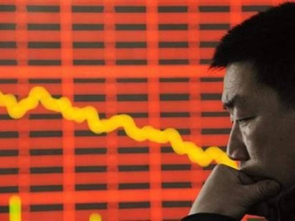 Estímulos no alcanzan; Beijing vuelve a recortar tasas
