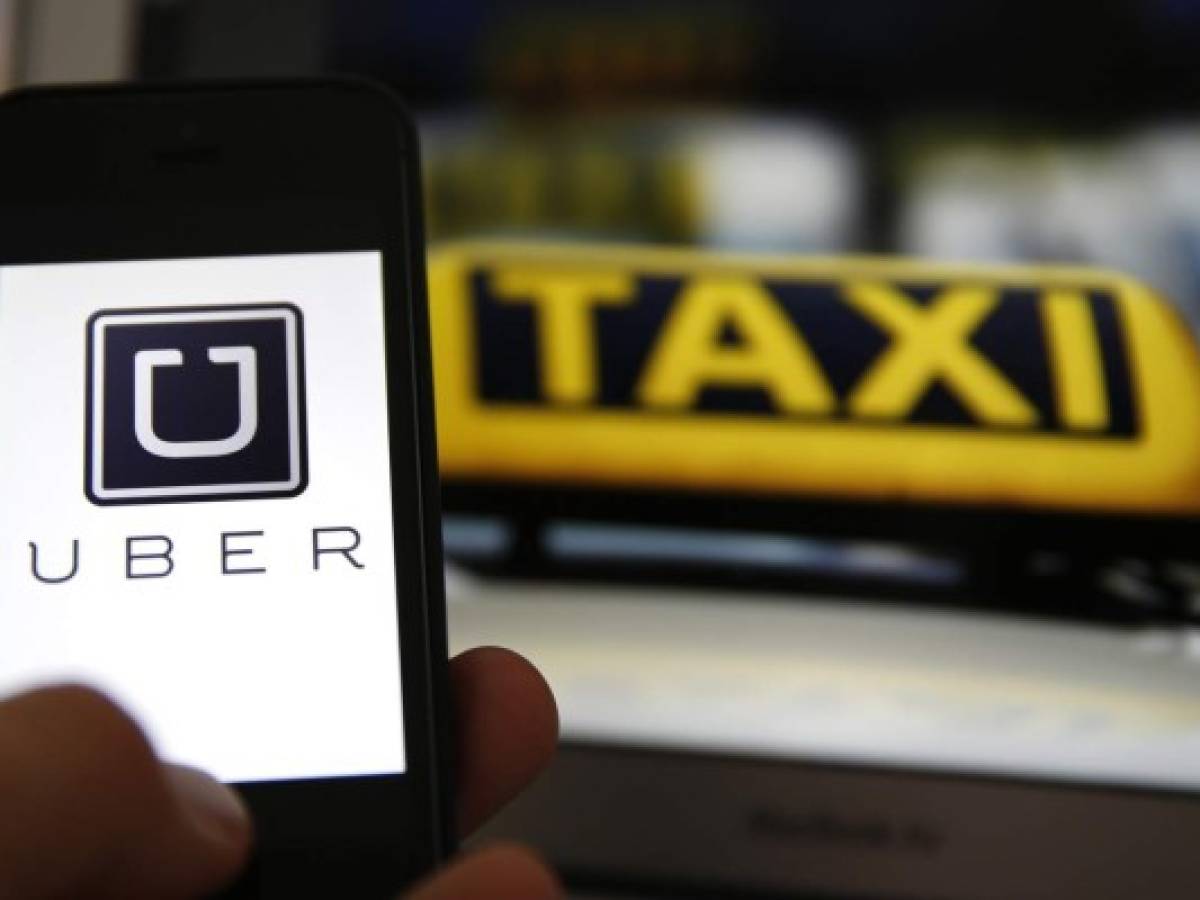 Taxistas de Europa y América Latina con frente anti Uber