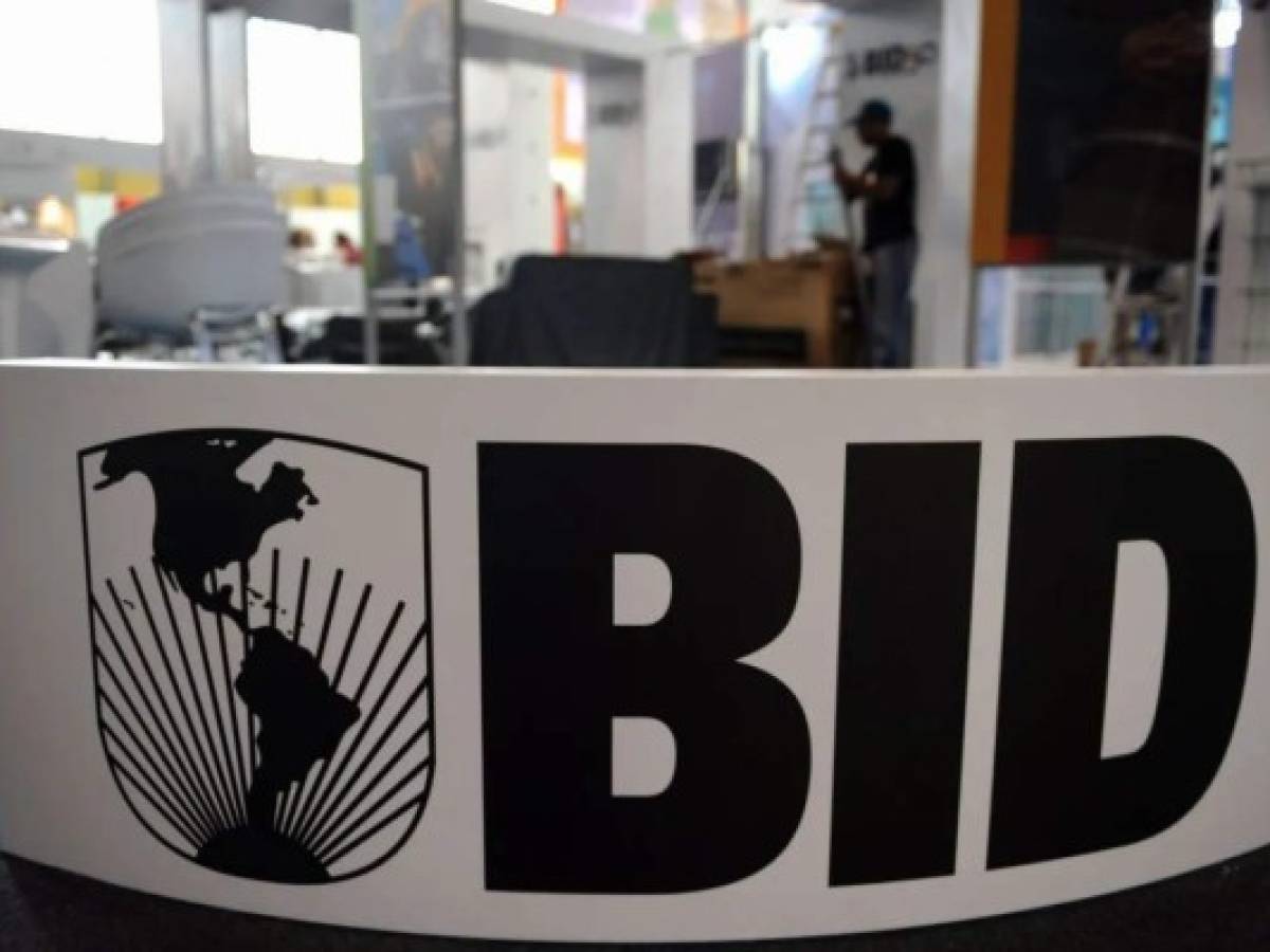 BID aprueba crédito a Costa Rica por US$500 millones para combate a la pandemia