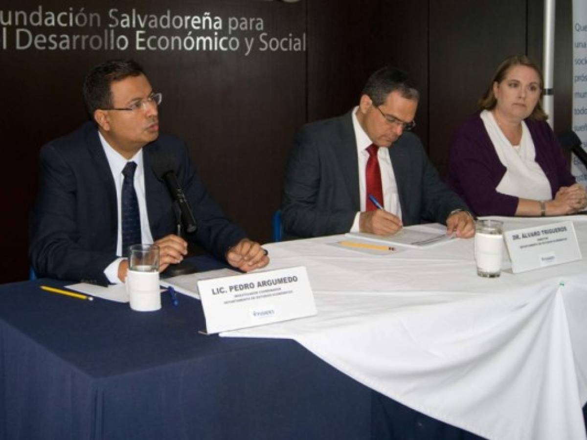 FUSADES alertó sobre estancamiento de economía salvadoreña