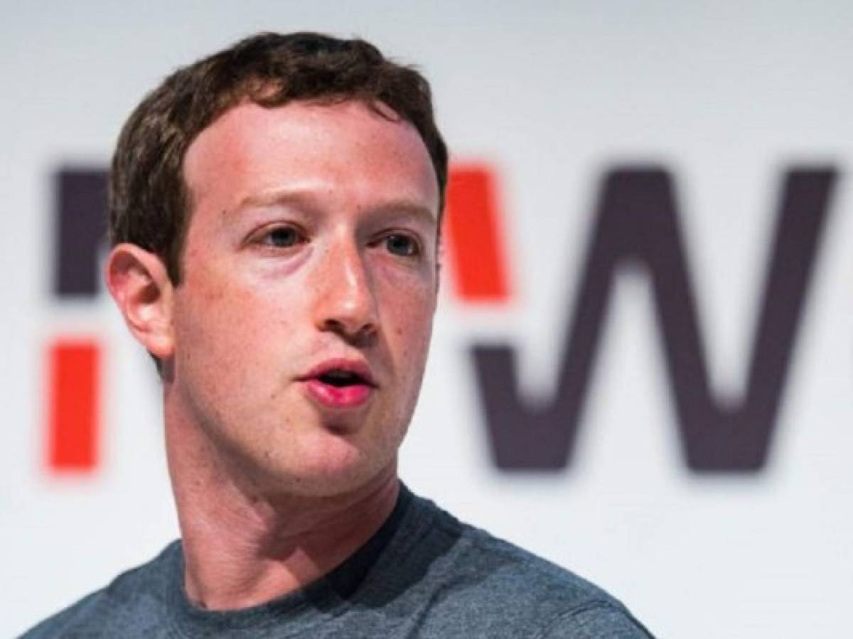 Mark Zuckerberg: 'Para progresar hay que conectar personas, no aparatos'