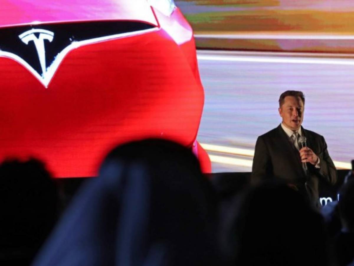 Elon Musk invertirá US$20 millones en acciones de Tesla