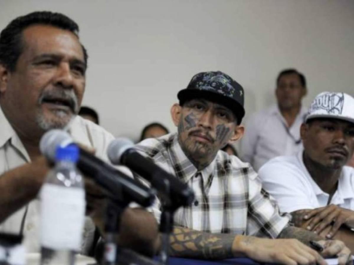El Salvador: Fiscal responsabiliza a expresidente Funes por tregua entre pandillas