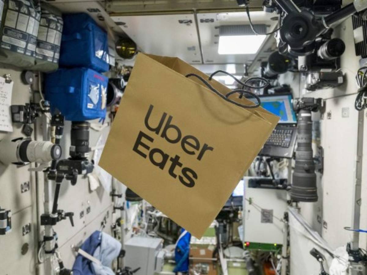 Uber Eats, la primera app en realizar una entrega de comida en el espacio
