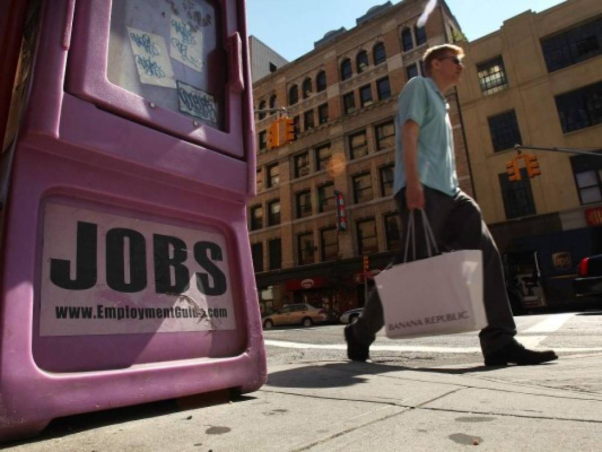 EE.UU: caen pedidos semanales de subsidios por desempleo