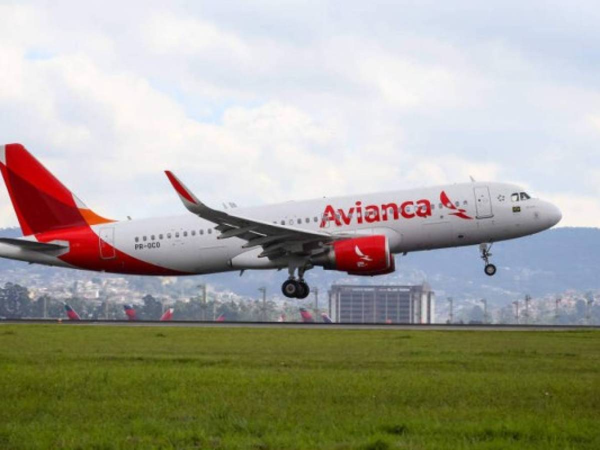 La quebrada Avianca Brasil opera solo en 4 aeropuertos, en espera de ser subastada
