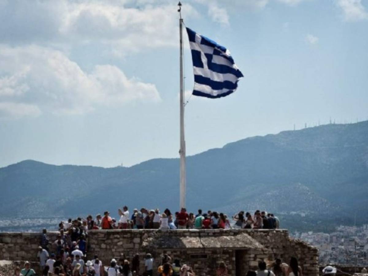 Grecia propone un acuerdo de dos años con acreedores de la UE