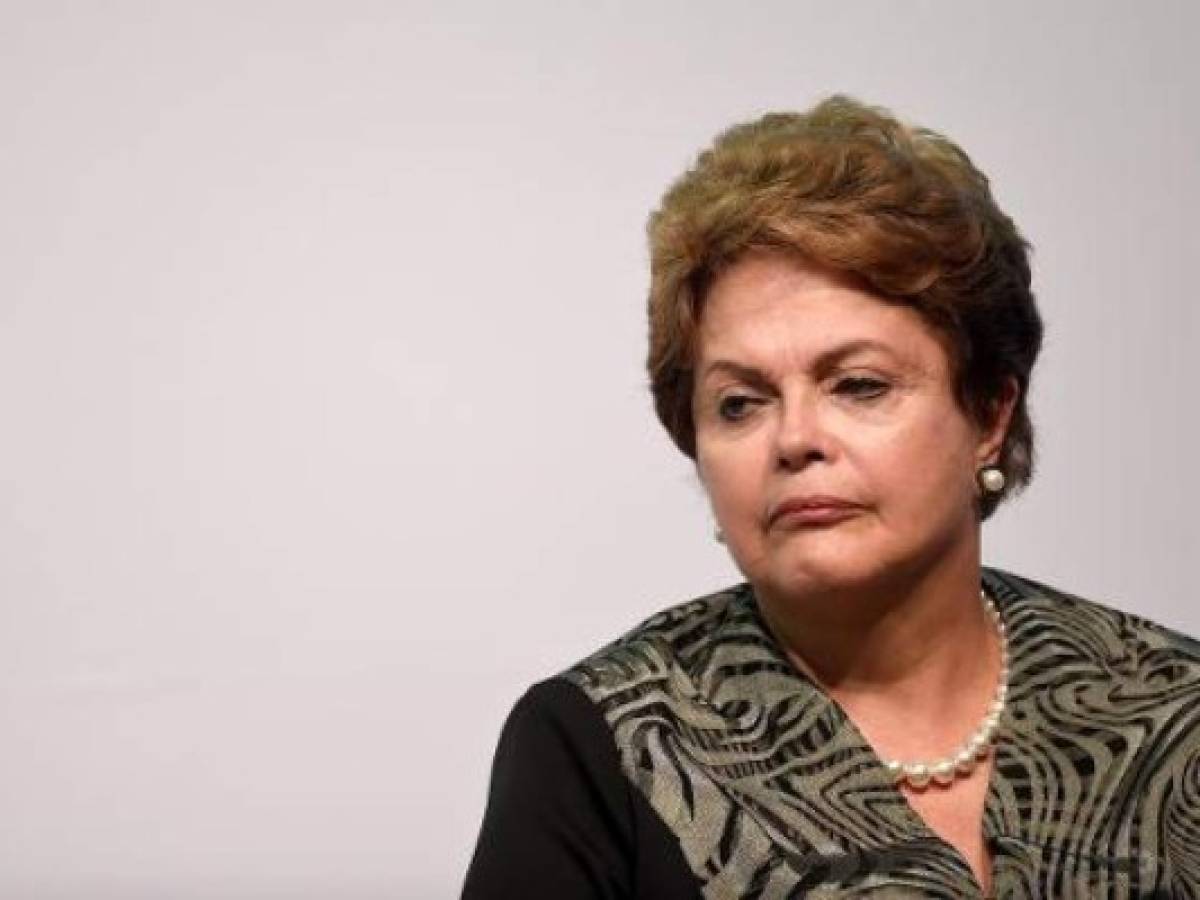 Rousseff busca recomponer destino de Petrobrás