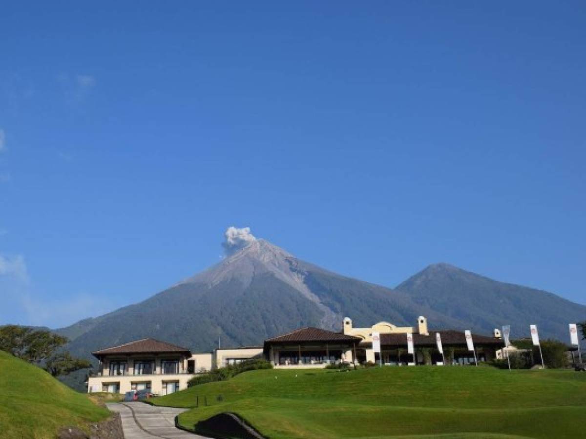 La Reunión opera parcialmente a un año de la erupción del Volcán de Fuego pero el hotel es pérdida total