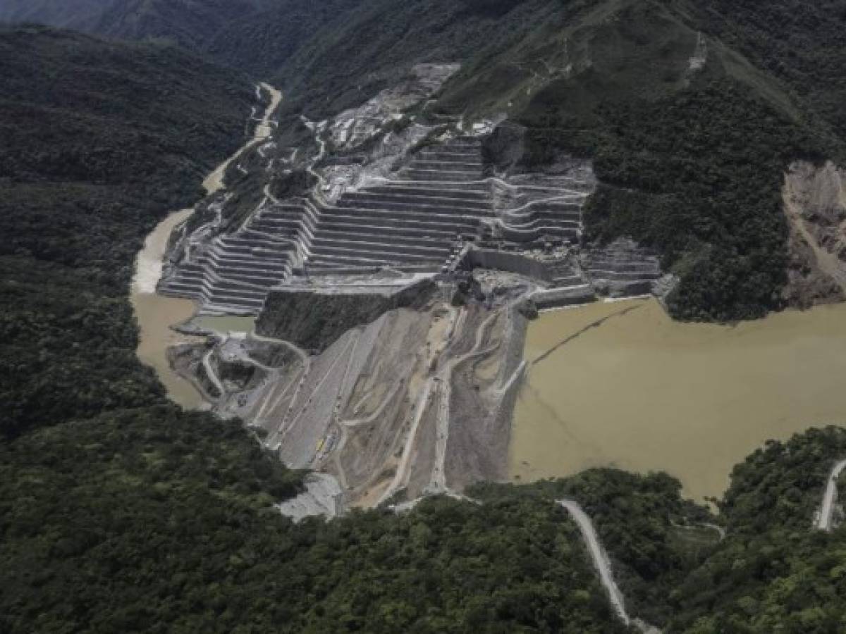 Colombia: Más de 25.000 evacuados por emergencia en hidroeléctrica