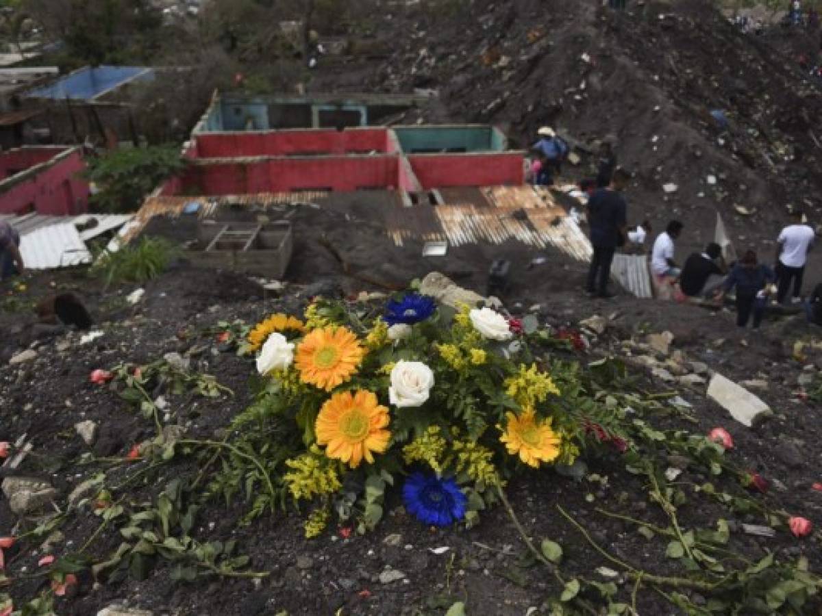 Guatemala reinicia búsqueda de víctimas soterradas por volcán en 2018