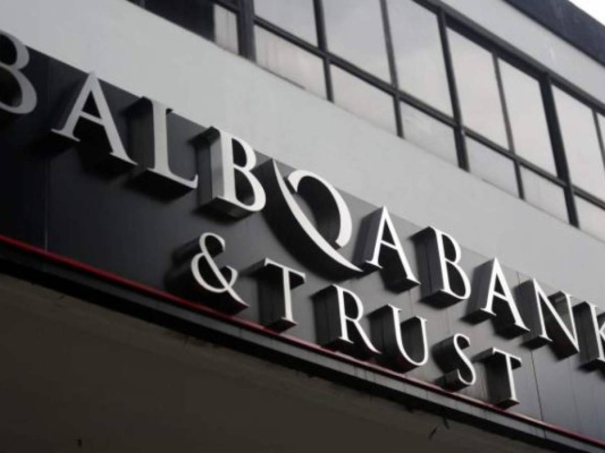Panamá: Instan a clientes del Balboa Bank a firmar consentimiento para su venta