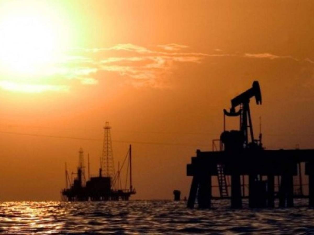 OPEP prevé un mercado petrolero en 'déficit' en 2017