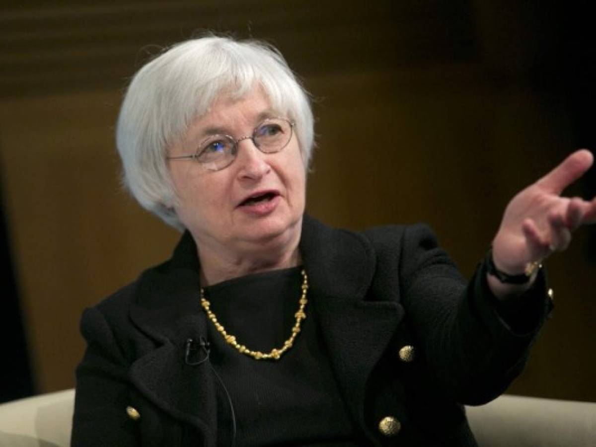 Reserva Federal baila en puntas de pie antes de subir las tasas