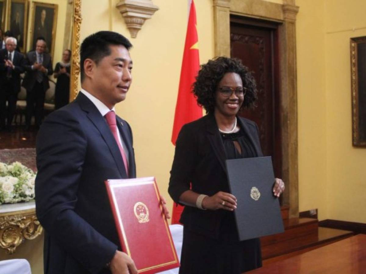 Costa Rica y China firman acuerdo para fomentar comercio e inversión