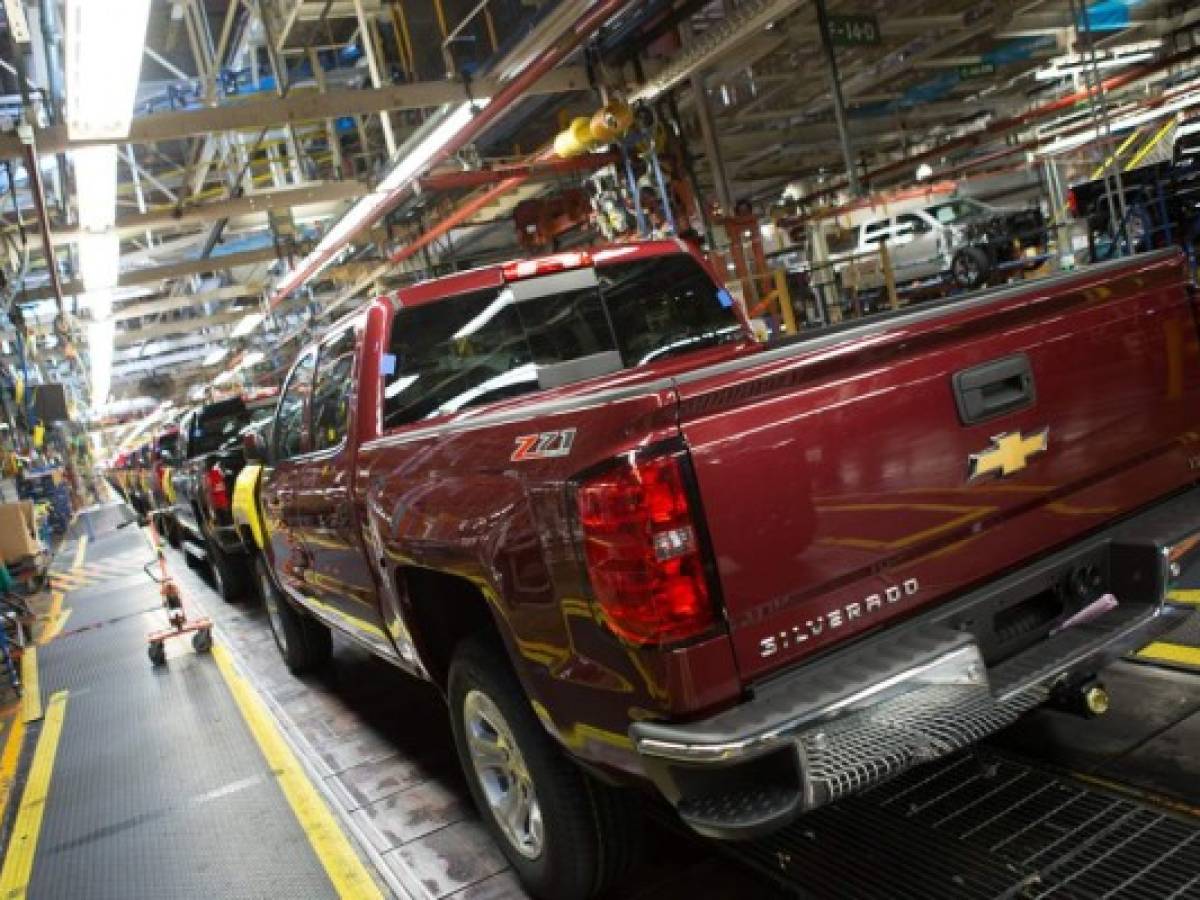 Trump amenaza con gravar a General Motors si no fabrica en EEUU