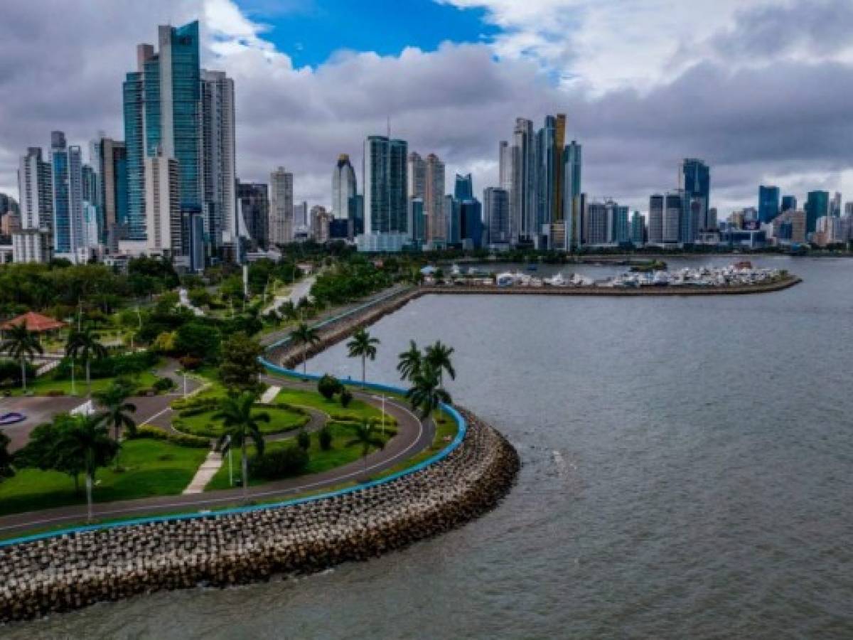 Fitch estima que Panamá crecerá 12,1% en 2021