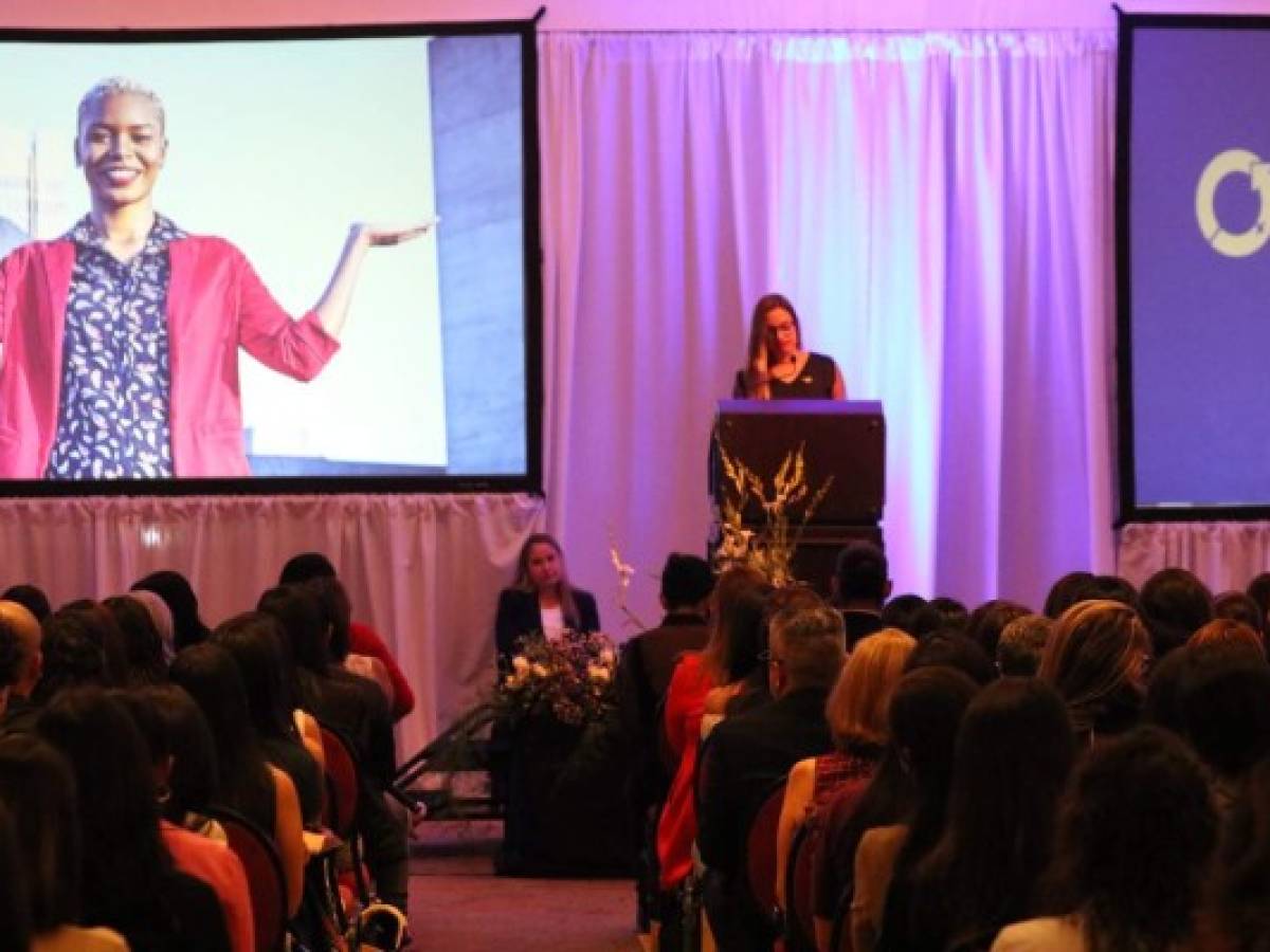 Balanceforbetter: inspirar y conectar a mujeres con la industria 4.0