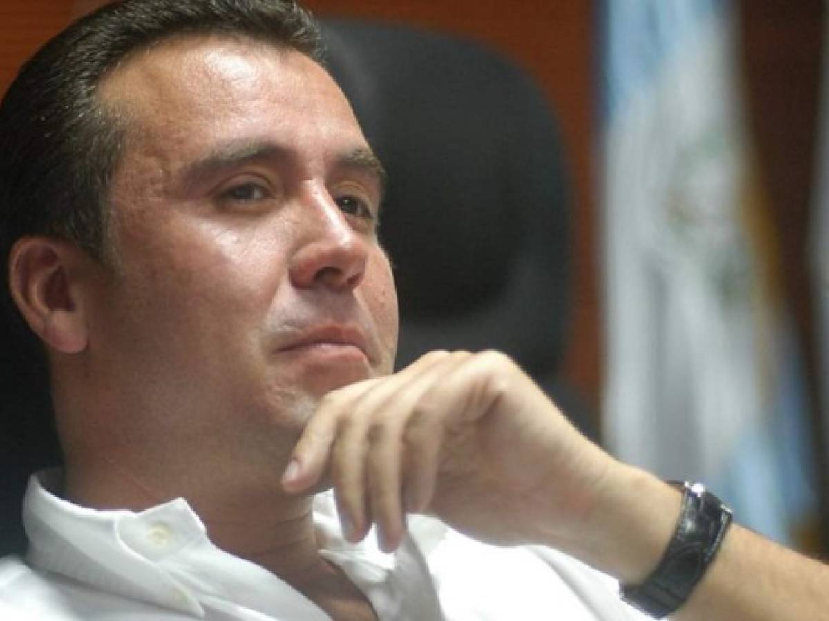 Guatemala: ministro renuncia para buscar Presidencia