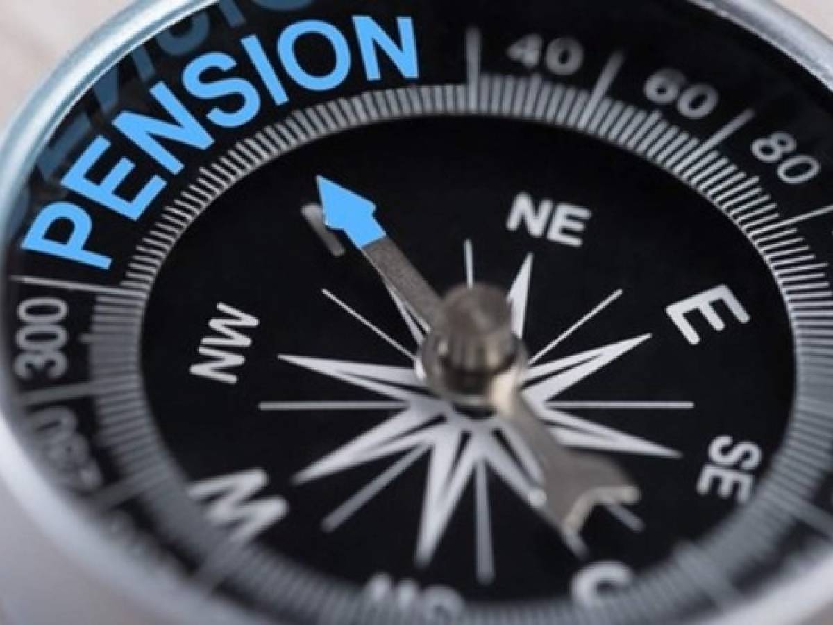 El Salvador: rechazan uso de fondo de pensiones para gastos del Estado