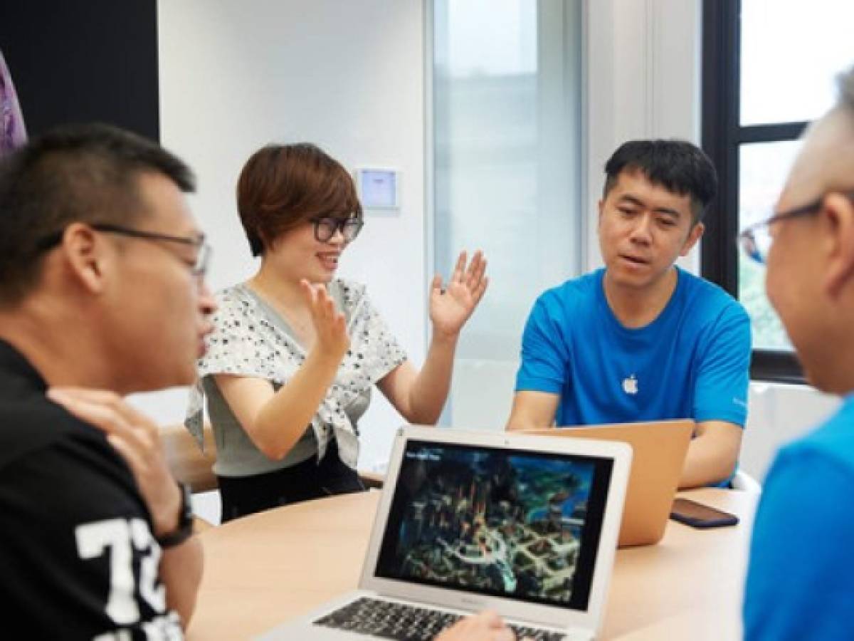 Apple abre su primer centro para desarrolladores en China en medio de la tregua comercial