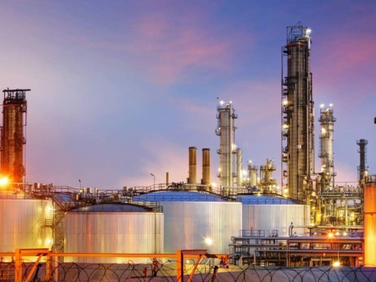 Venezuela y Arabia Saudita hunden la producción de petróleo de la OPEP en marzo