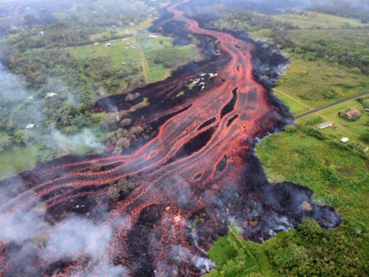 Hawái: Lava del Kilauea aisla a zona residencial y obliga evacuaciones