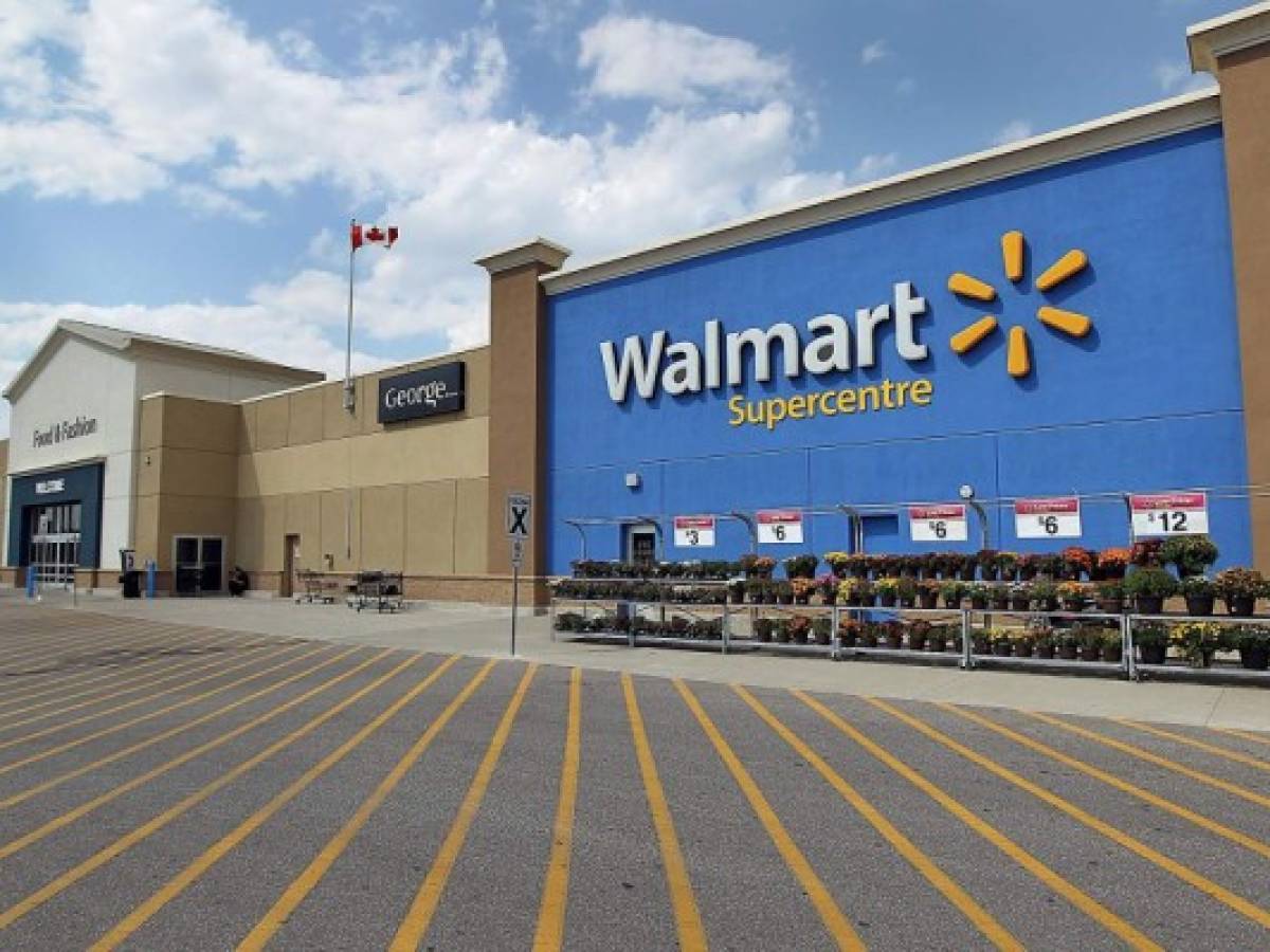 Wal-Mart sufre prudencia de consumidores