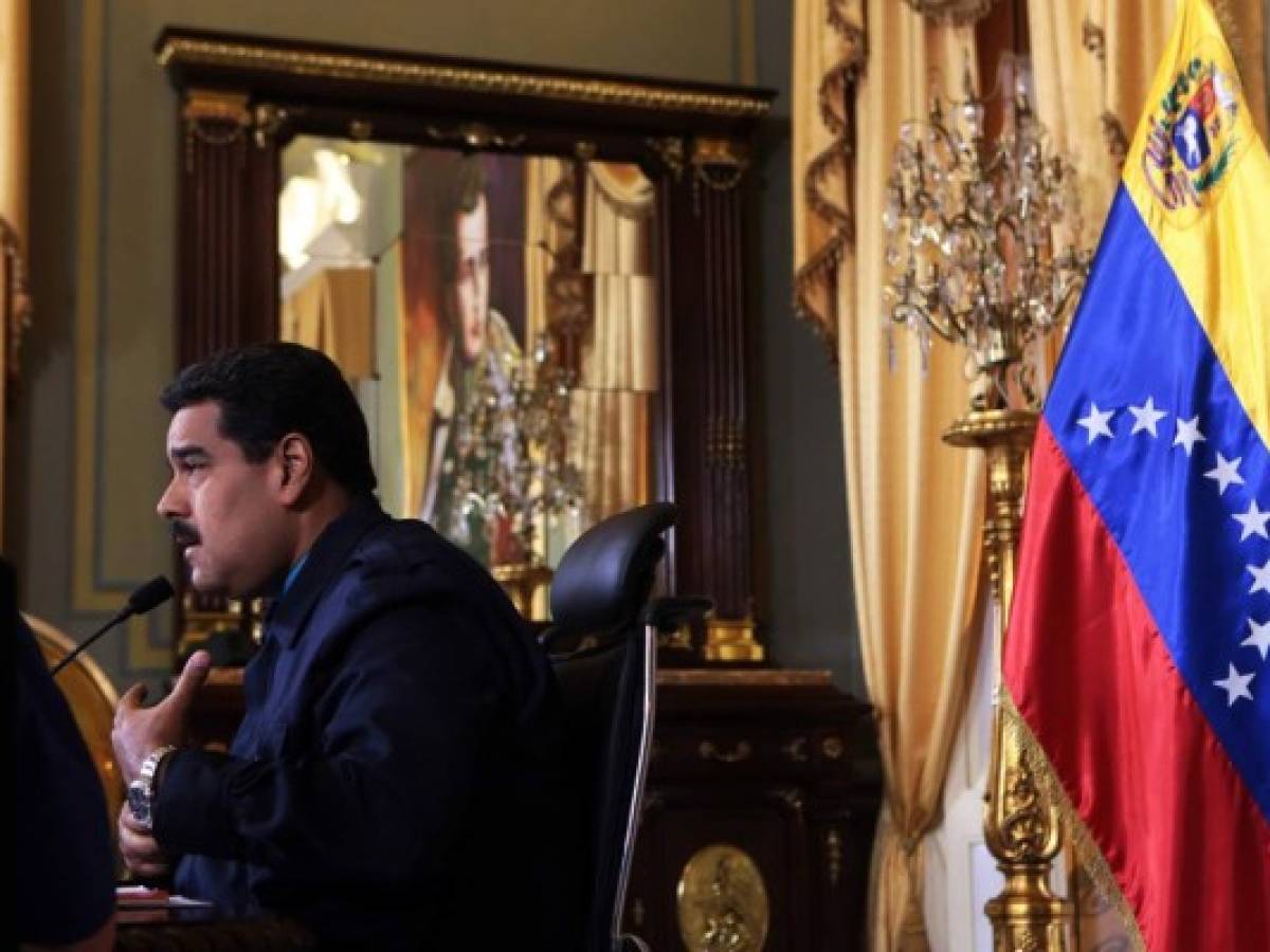Oposición venezolana define agenda del Parlamento; Maduro descarta conciliar