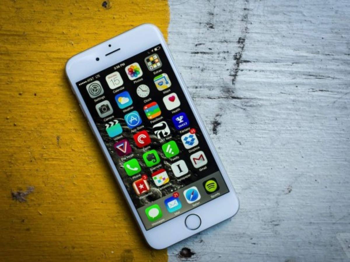 Foxconn contratará a 100.000 personas para tener a tiempo el nuevo iPhone
