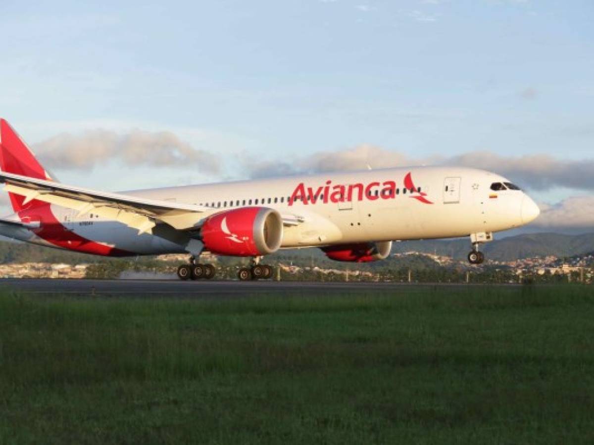 Nuevo vuelos Boeing 787 de Avianca en ruta Barcelona - Bogotá