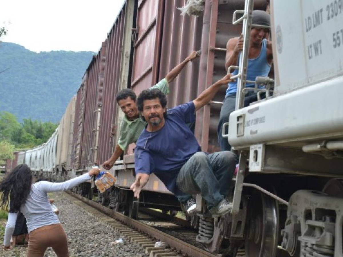 Gobierno mexicano toma control de tren en que viajan migrantes indocumentados