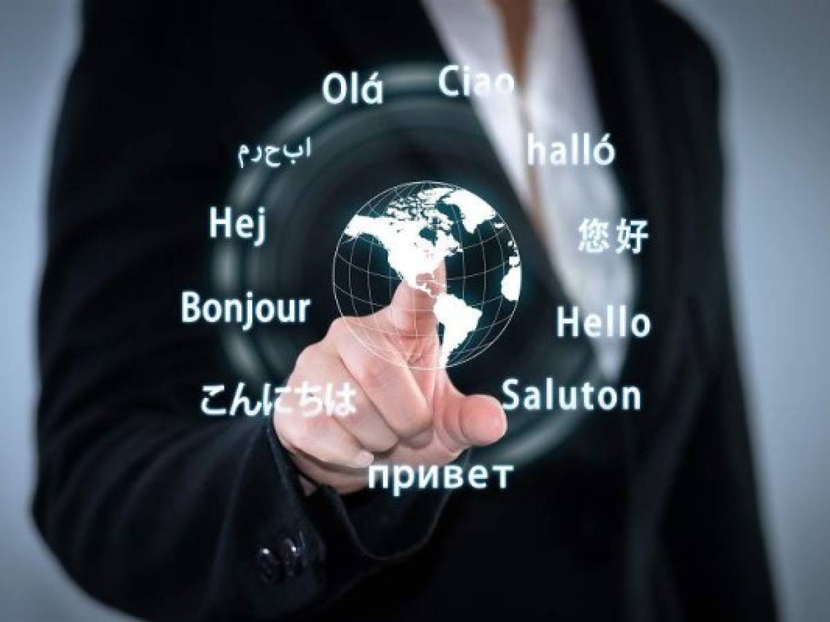 Cuando el objetivo es producir un efecto emocional en el receptor, la traducción literal es insuficiente porque no tiene en cuenta las características de la audiencia y del entorno social y cultural donde el mensaje va a ser utilizado. Cuando el objetivo es producir un efecto emocional en el receptor, la traducción literal es insuficiente porque no tiene en cuenta las características de la audiencia y del entorno social y cultural donde el mensaje va a ser utilizado.