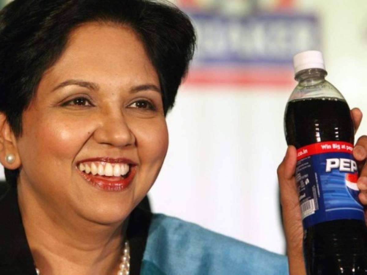 Indra Nooyi, CEO de Pepsi, anuncia su retiro de la empresa