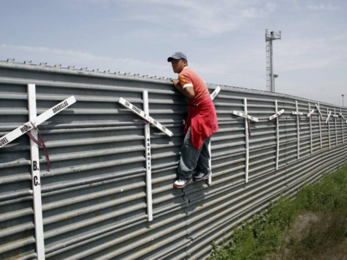 Senadores de EE.UU. proponen una ley para acoger a refugiados centroamericanos