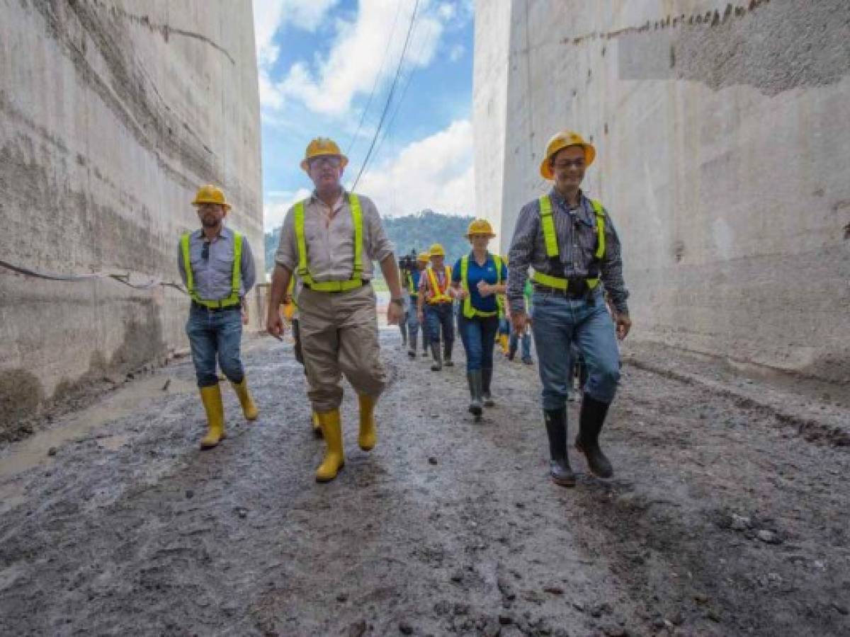 La mayor hidroeléctrica de Centroamérica pule sus últimos detalles